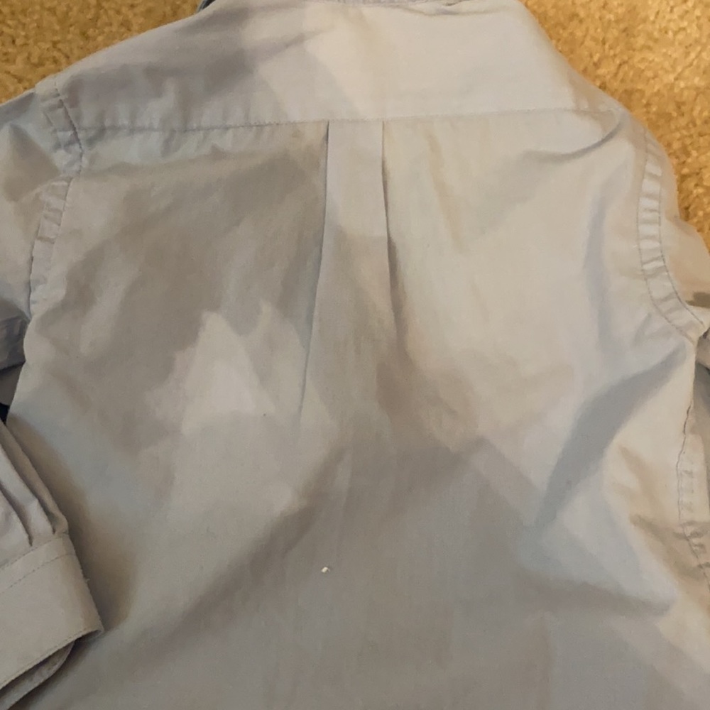 Boys button down shirt - Picture 4 of 4